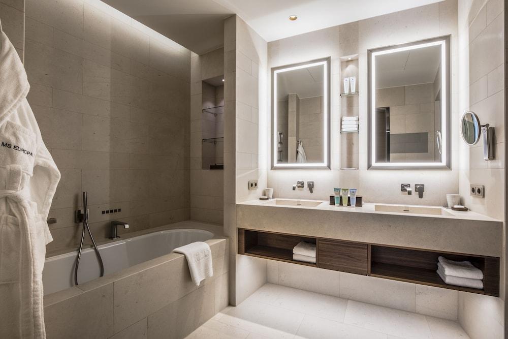 The Fontenay Αμβούργο Εξωτερικό φωτογραφία Bathroom