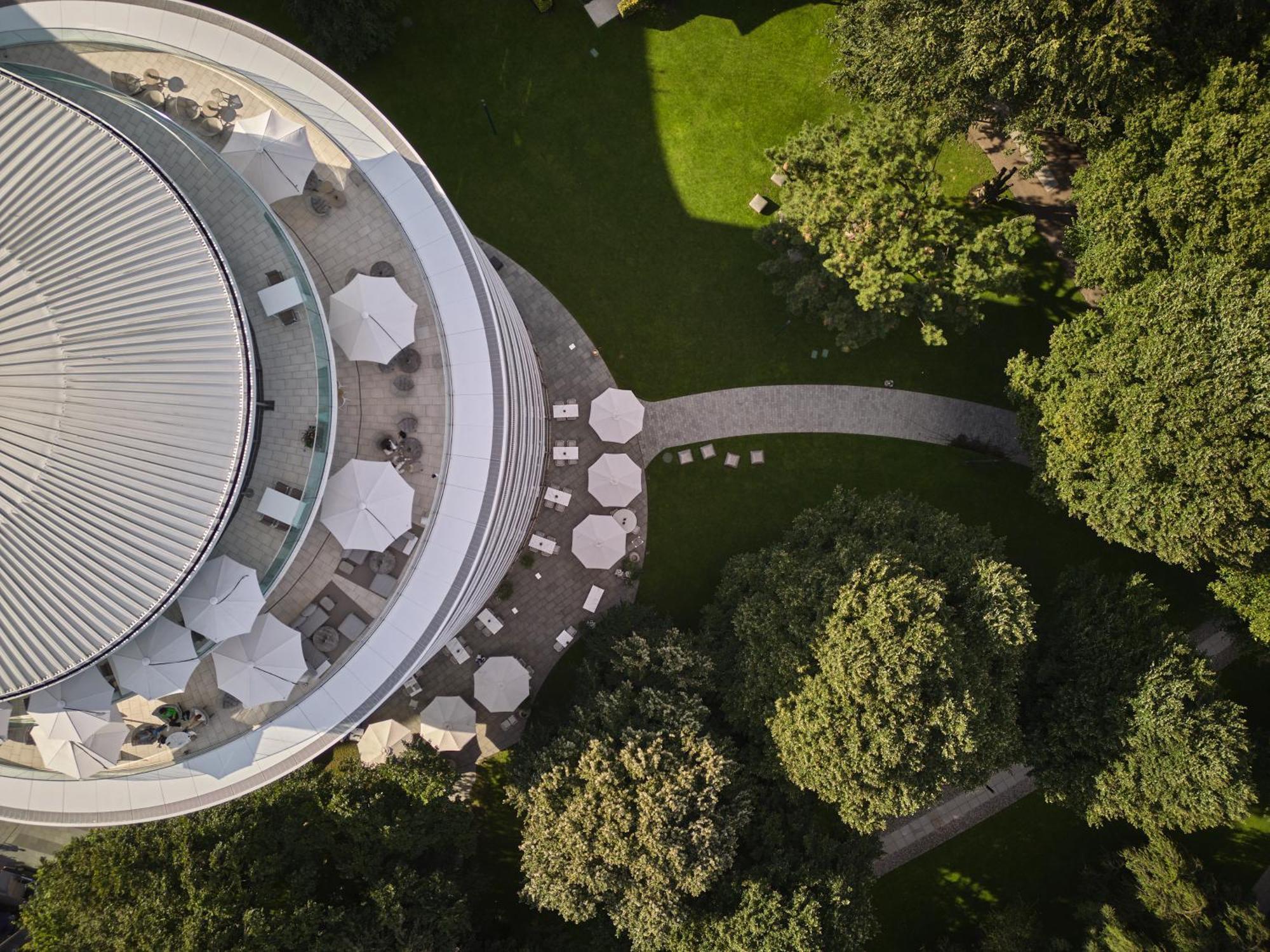 The Fontenay Αμβούργο Εξωτερικό φωτογραφία Aerial view of the building