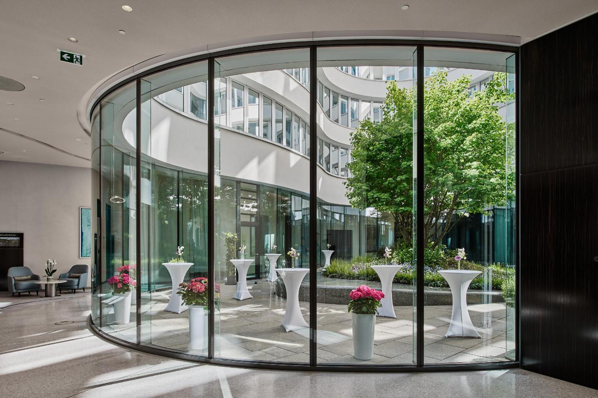 The Fontenay Αμβούργο Εξωτερικό φωτογραφία The atrium