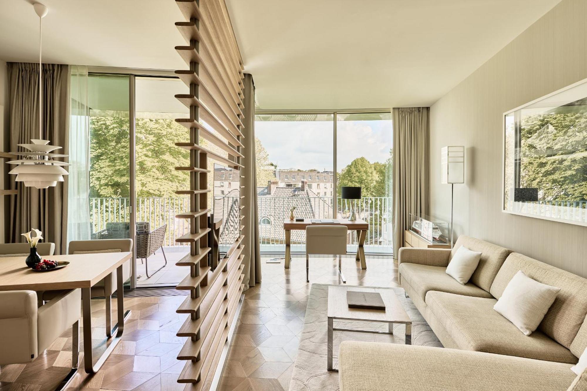 The Fontenay Αμβούργο Εξωτερικό φωτογραφία A living room in a typical apartment
